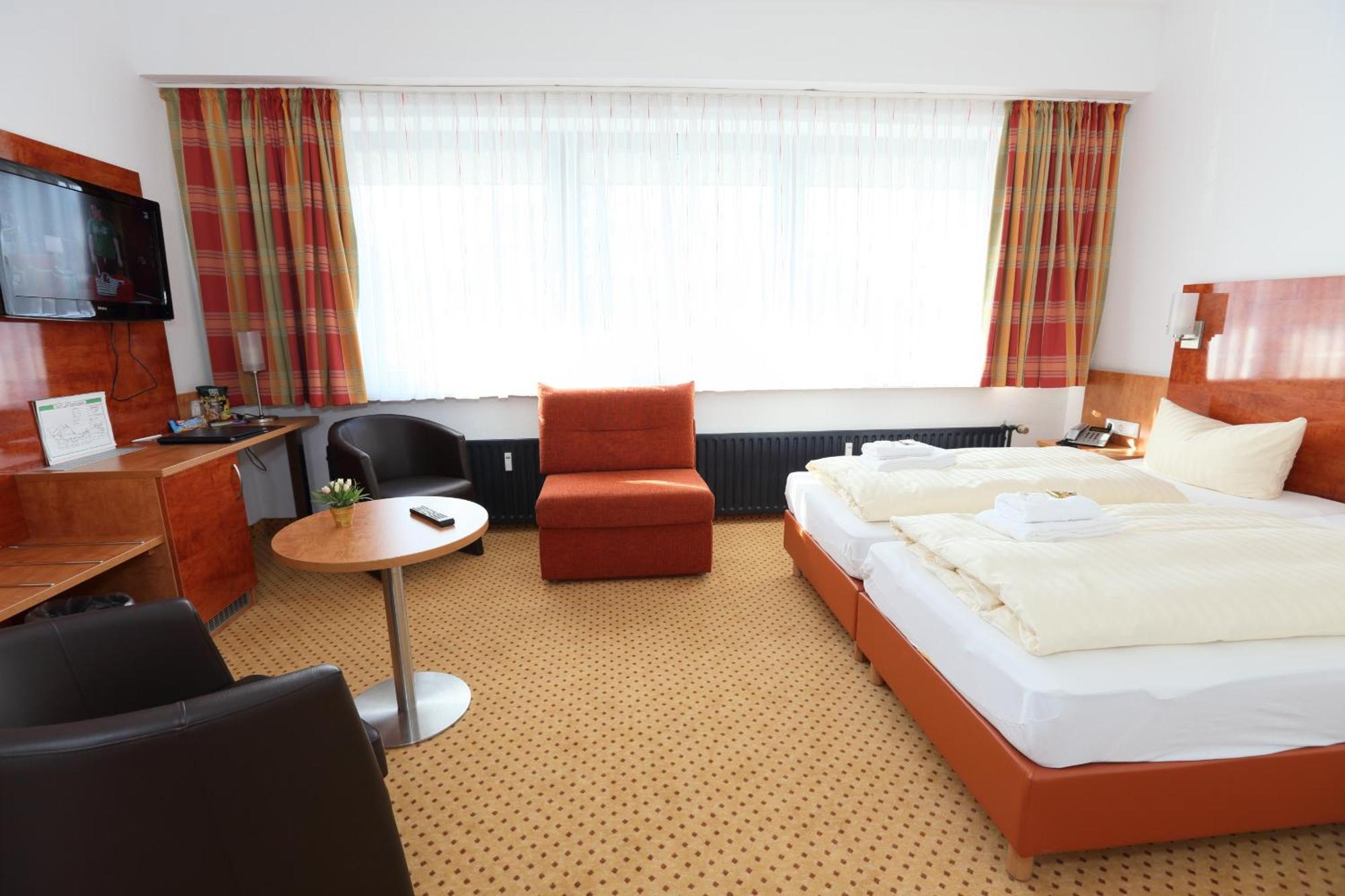 Hotel Am Holzhafen شتاده المظهر الخارجي الصورة